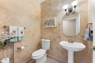 392 W Coral Trace Cir, Delray Beach, FL 33445 - Photo 15