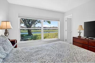 5198 Mirror Lakes Boulevard, Boynton Beach, FL 33472 - Photo 31