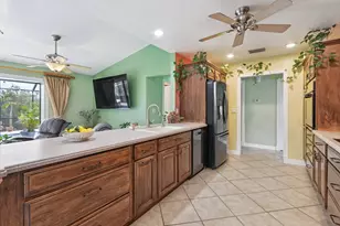 310 Holly Ave, Port Saint Lucie, FL 34952 - Photo 17