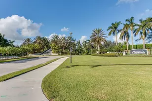 9861 Galleon Dr, West Palm Beach, FL 33411 - Photo 23