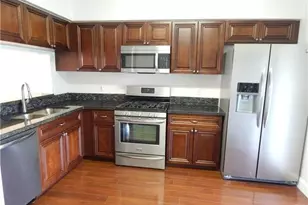 8149 San Carlos Cir, Tamarac, FL 33321 - Photo 3