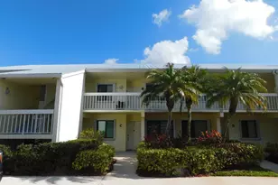 4300 Gator Trace Dr, Fort Pierce, FL 34982 - Photo 1