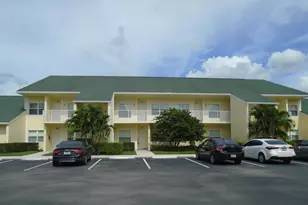 4300 Gator Trace Dr, Fort Pierce, FL 34982 - Photo 1