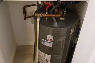 721 Lori Dr, Palm Springs, FL 33461 - Photo 15