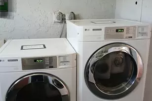 721 Lori Dr, Palm Springs, FL 33461 - Photo 47