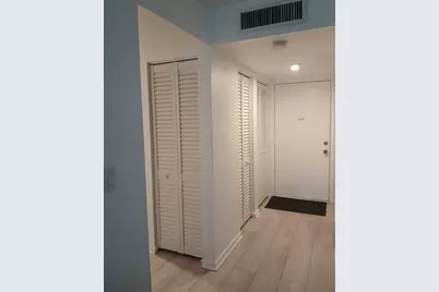 721 Lori Drive #309, Palm Springs, FL 33461 - Photo 11