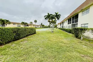 9911 Sandalfoot Blvd, Boca Raton, FL 33428 - Photo 15