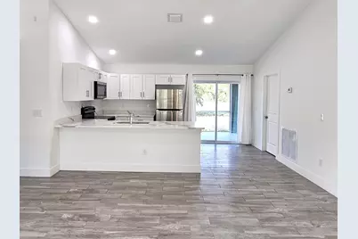 2447 NW 5th Street, Okeechobee, FL 34972 - Photo 3
