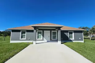 2447 NW 5th St, Okeechobee, FL 34972 - Photo 1