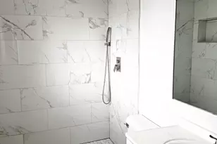 130 Cypress Way W, Palm Springs, FL 33406 - Photo 7