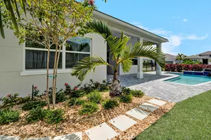 10005 Driftwood Wy, Palm Beach Gardens, FL 33412 - Photo 19