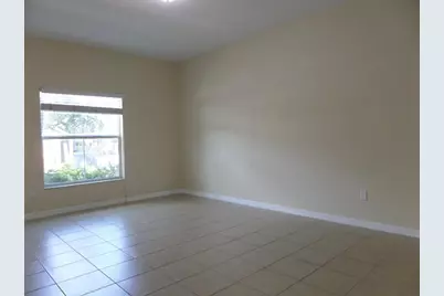 322 Lake Monterey Circle, Boynton Beach, FL 33426 - Photo 3