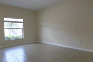 322 Lake Monterey Cir, Boynton Beach, FL 33426 - Photo 3