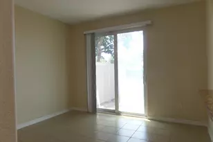 322 Lake Monterey Cir, Boynton Beach, FL 33426 - Photo 13