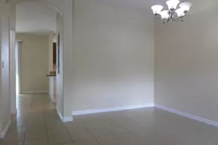 322 Lake Monterey Cir, Boynton Beach, FL 33426 - Photo 5