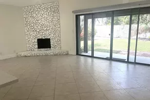 541 NE 47th St, Boca Raton, FL 33431 - Photo 13