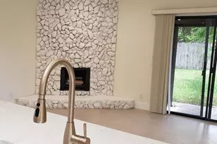 541 NE 47th St, Boca Raton, FL 33431 - Photo 13