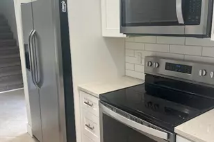 541 NE 47th St, Boca Raton, FL 33431 - Photo 3