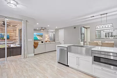 6108 SE Turn Leaf Trail, Hobe Sound, FL 33455 - Photo 11