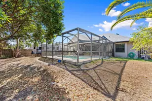 449 SE Glenwood Dr, Port Saint Lucie, FL 34953 - Photo 23