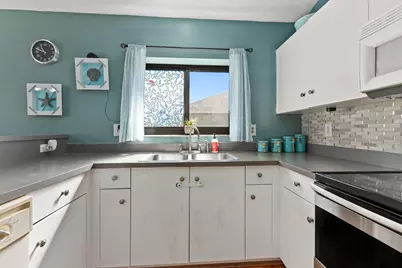 449 SE Glenwood Drive, Port Saint Lucie, FL 34953 - Photo 17