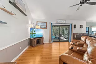 449 SE Glenwood Dr, Port Saint Lucie, FL 34953 - Photo 11