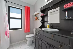 449 SE Glenwood Dr, Port Saint Lucie, FL 34953 - Photo 17