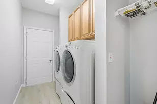 1632 SW Harbour Isles Cir, Port Saint Lucie, FL 34986 - Photo 21