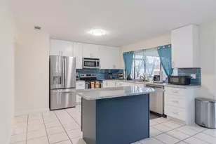 1942 SE Carvalho St, Port Saint Lucie, FL 34983 - Photo 7