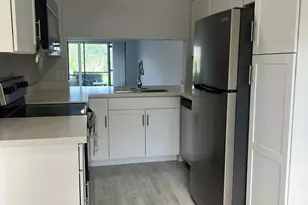 901 Pinecrest Cir, Jupiter, FL 33458 - Photo 1