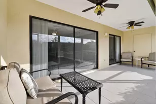 901 Pinecrest Cir, Jupiter, FL 33458 - Photo 13