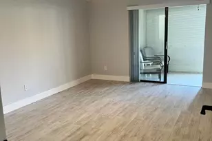 901 Pinecrest Cir, Jupiter, FL 33458 - Photo 3