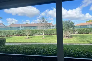 901 Pinecrest Cir, Jupiter, FL 33458 - Photo 5