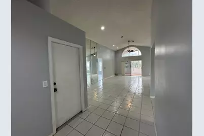 119 Hammocks Court, Greenacres, FL 33413 - Photo 9