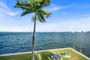 100 Paradise Harbour Blvd, North Palm Beach, FL 33408 - Photo 9