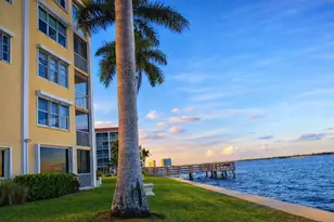100 Paradise Harbour Blvd, North Palm Beach, FL 33408 - Photo 19