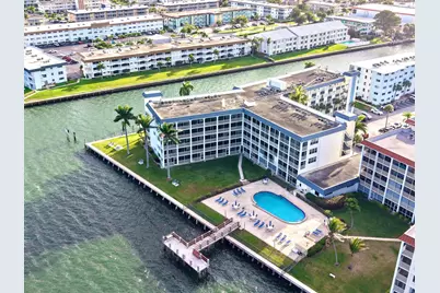 100 Paradise Harbour Boulevard #304, North Palm Beach, FL 33408 - Photo 3