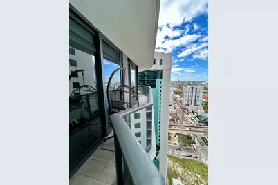 55 SW 9th Street #2508, Miami, FL 33130 - Photo 7