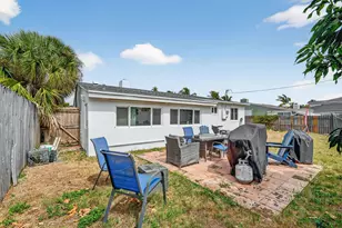 376 Leigh Rd, West Palm Beach, FL 33405 - Photo 43