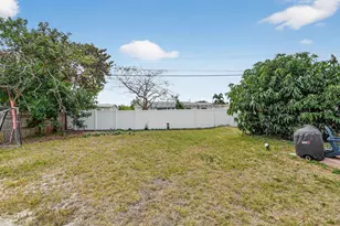 376 Leigh Rd, West Palm Beach, FL 33405 - Photo 47