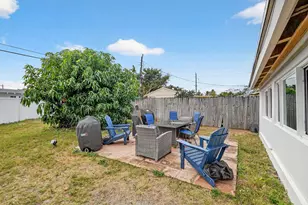 376 Leigh Rd, West Palm Beach, FL 33405 - Photo 39