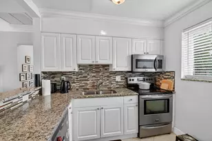 376 Leigh Rd, West Palm Beach, FL 33405 - Photo 21