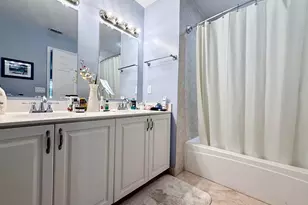 11584 Winchester Dr, Palm Beach Gardens, FL 33410 - Photo 9