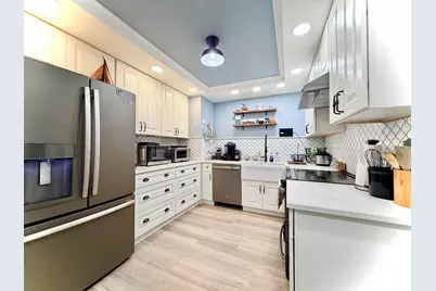 11584 Winchester Drive, Palm Beach Gardens, FL 33410 - Photo 5