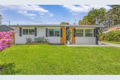 115 W 31st Court, Riviera Beach, FL 33404 - Photo 1