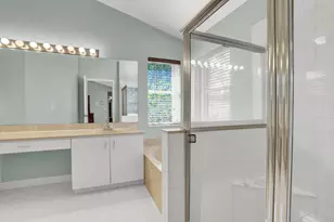 5696 Descartes Cir, Boynton Beach, FL 33472 - Photo 25