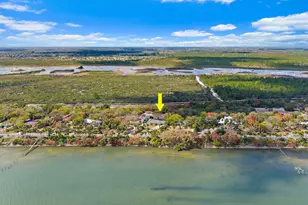 8907 S Indian River Dr, Fort Pierce, FL 34982 - Photo 5