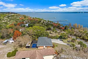 8907 S Indian River Dr, Fort Pierce, FL 34982 - Photo 3