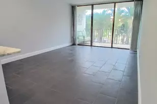 1830 Embassy Dr, West Palm Beach, FL 33401 - Photo 3