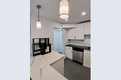 1830 Embassy Drive #303, West Palm Beach, FL 33401 - Photo 5